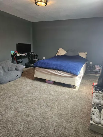 $499,900 | 456 North Hyland Street, Juneau, WI 53039