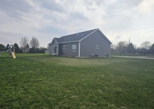 $499,900 | 456 North Hyland Street, Juneau, WI 53039