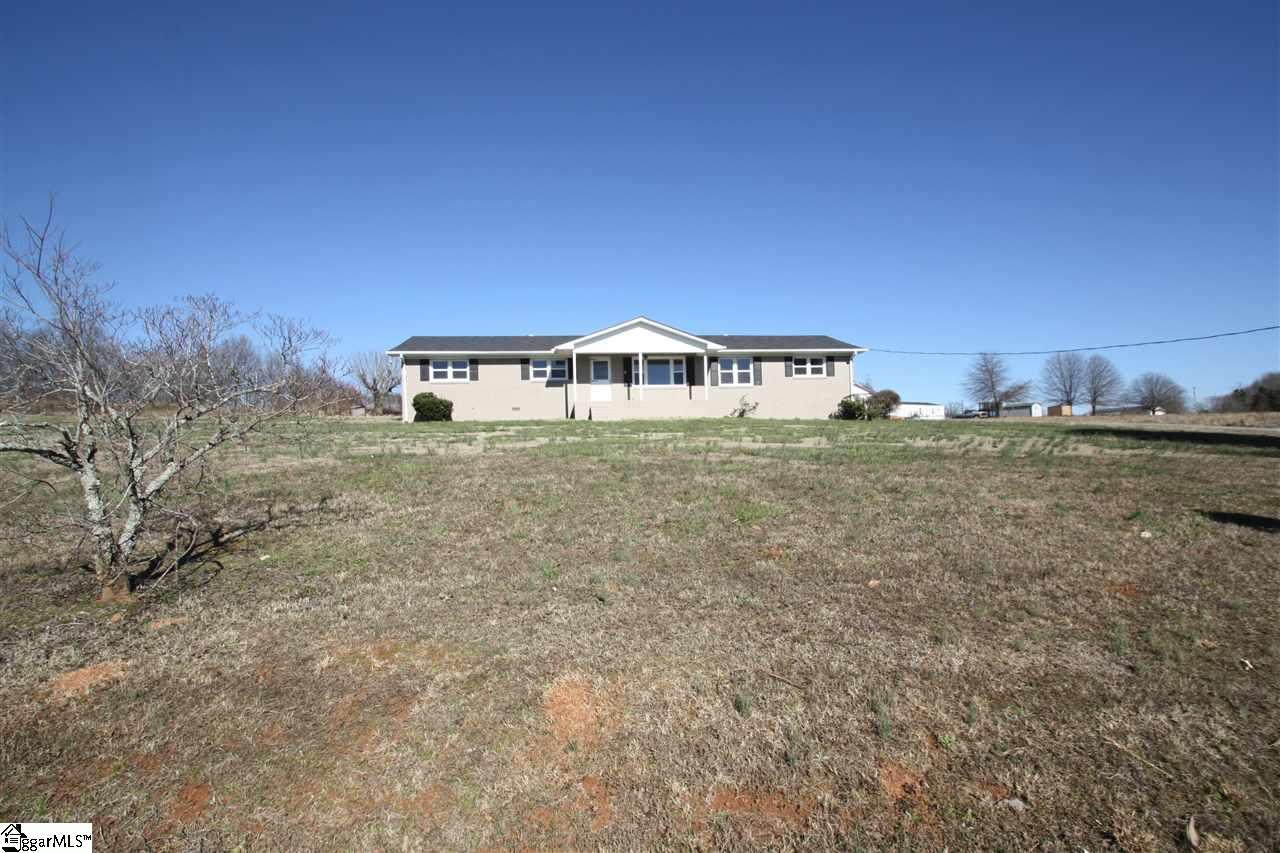 43 Montgomery Road Lyman, SC 29365 - Photo 1 of 17