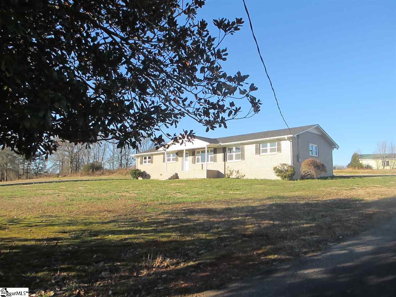 43 Montgomery Road Lyman, SC 29365 - Photo 2 of 17