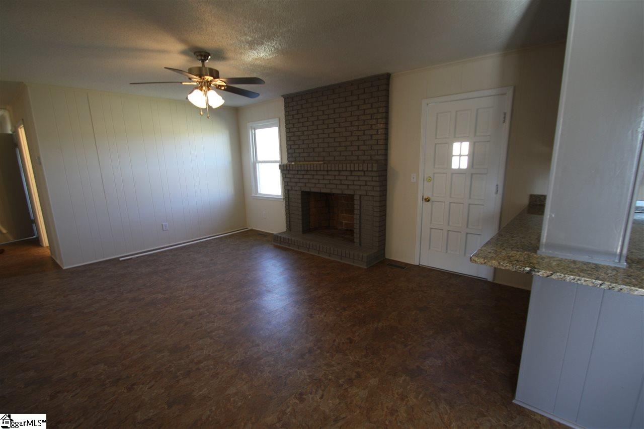 43 Montgomery Road Lyman, SC 29365 - Photo 5 of 17