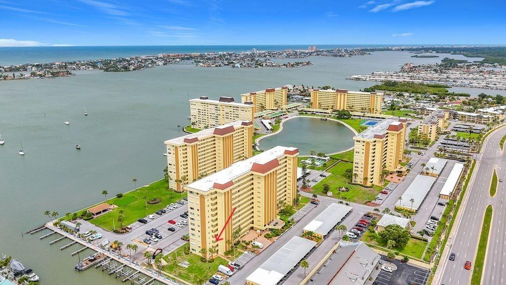 4550 Cove Circle, Unit 302 St. Petersburg, FL 33708 - Photo 1 of 55