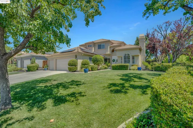 $999,999 | 805 Devonshire Loop, Brentwood, CA 94513