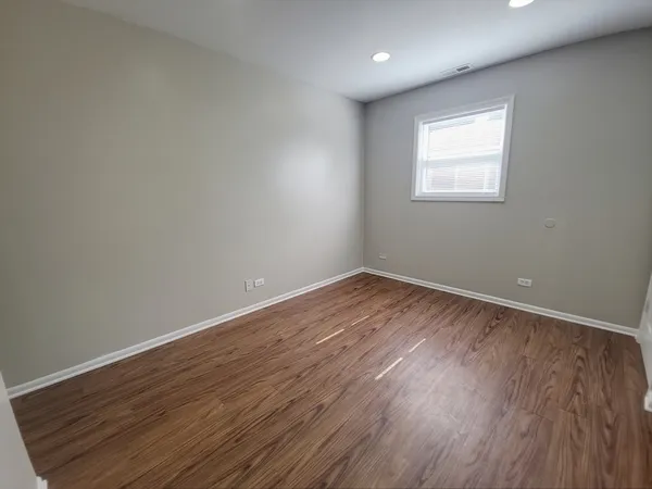 $261,000 | 121 Highmoor Drive, Round Lake Park, IL 60073