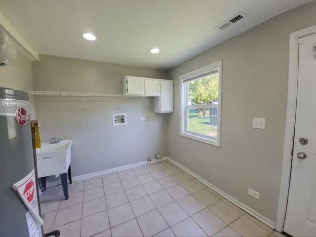 $269,000 | 121 Highmoor Drive, Round Lake Park, IL 60073