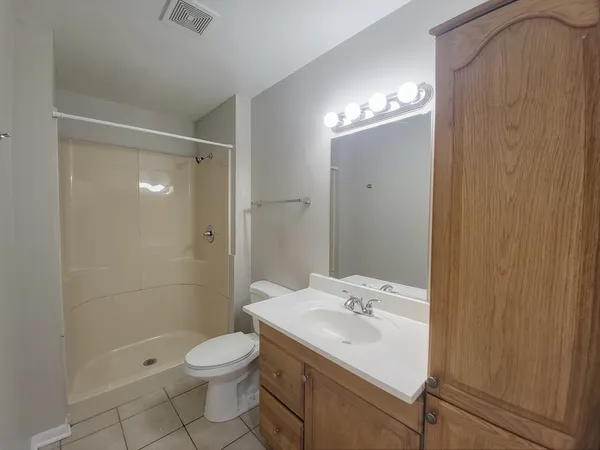 $261,000 | 121 Highmoor Drive, Round Lake Park, IL 60073