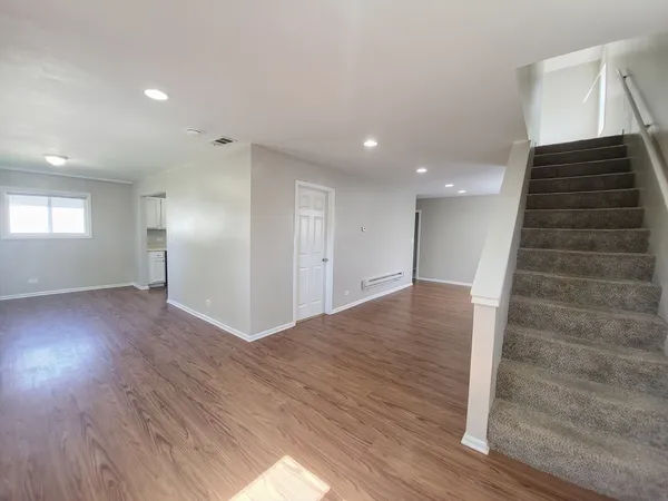 $261,000 | 121 Highmoor Drive, Round Lake Park, IL 60073