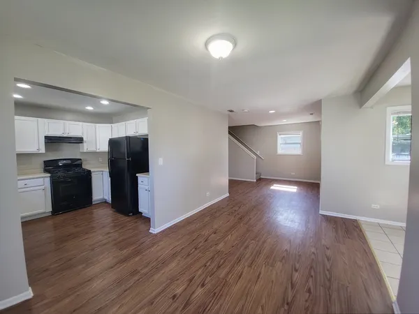 $261,000 | 121 Highmoor Drive, Round Lake Park, IL 60073