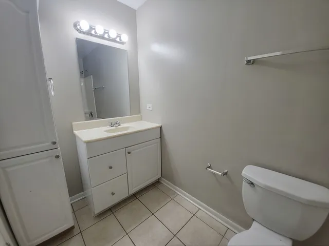 $269,000 | 121 Highmoor Drive, Round Lake Park, IL 60073