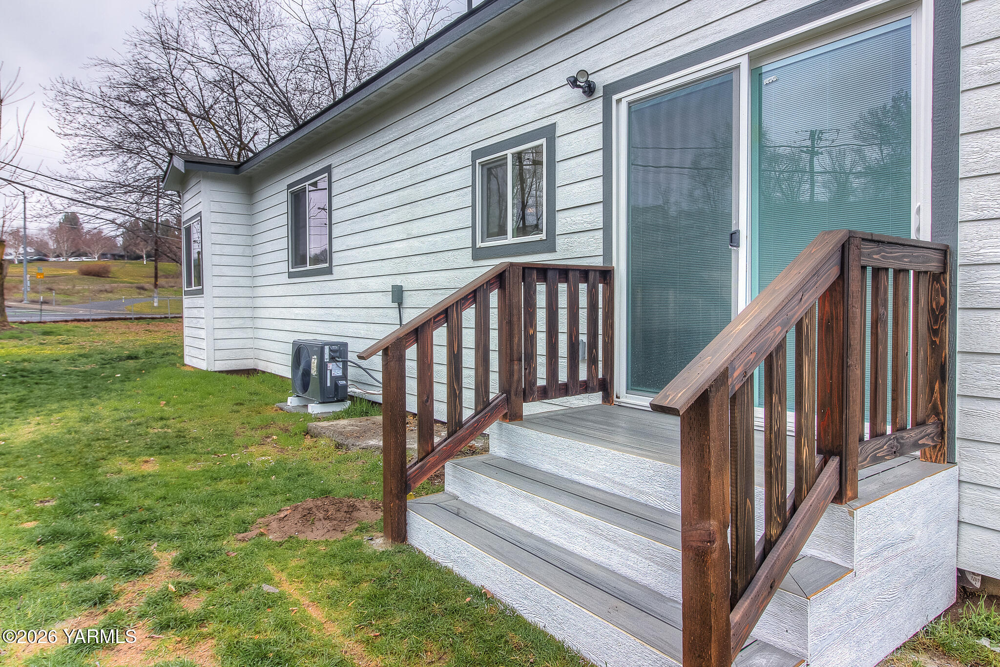 3503 Powerhouse Road Yakima, WA 98902 - Photo 25 of 27 a view of a house with backyard and deck