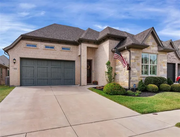 $740,000 | 321 Arrowhead Pass, Keller, TX 76248