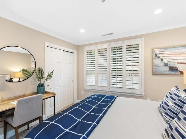 $5,200 | 108 Harvard Street, Unit 1, Brookline, MA 02446