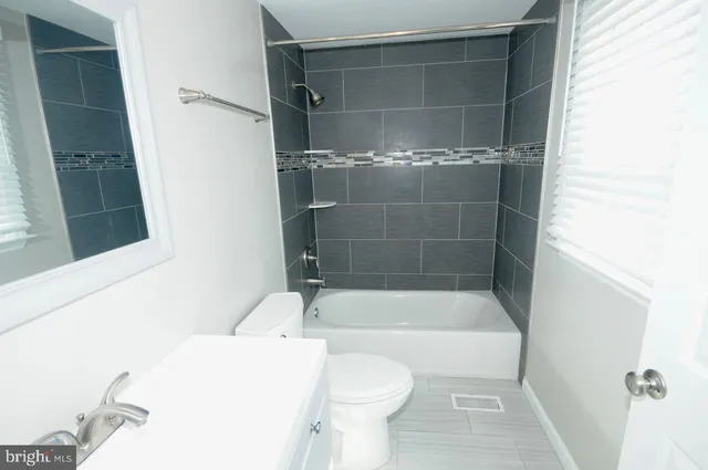 $1,850 | 213-215 South Black Horse Pike, Unit 213, Blackwood, NJ 08012