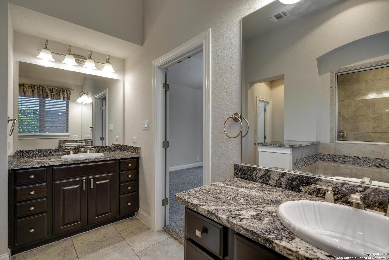 28936 Stevenson Gate Fair Oaks Ranch, TX 78015 - Photo 24 of 34