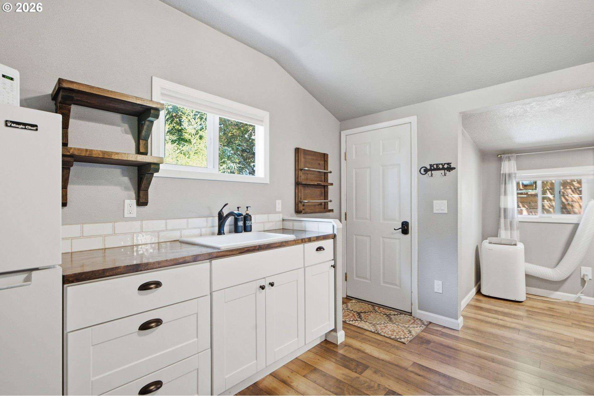 22160 Southeast Mark Road Damascus, OR 97089 - Photo 28 of 47 Gallery Image 28