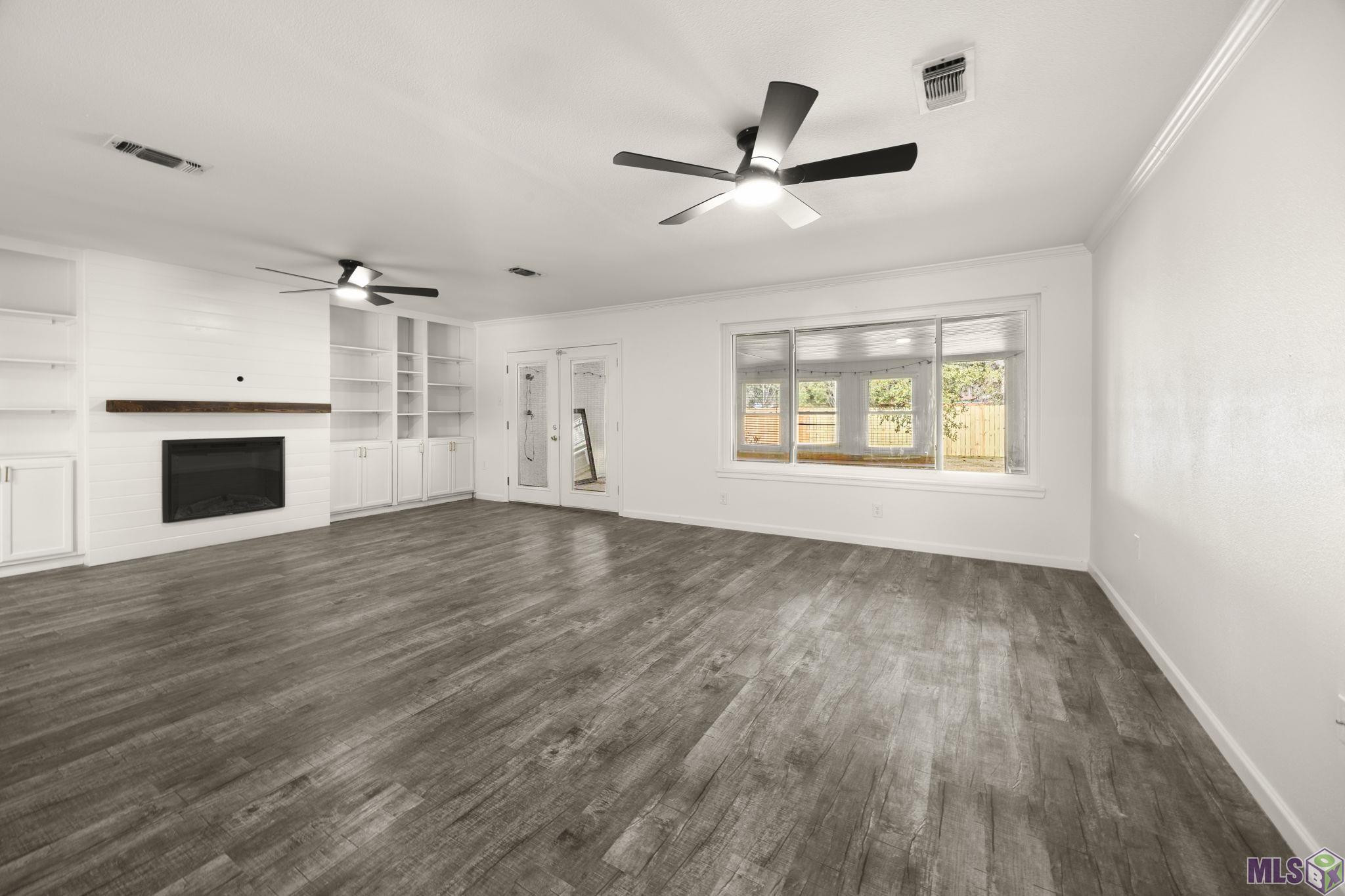 9521 Rustling Oaks Drive Baton Rouge, LA 70818 - Photo 4 of 20 Gallery Image 4