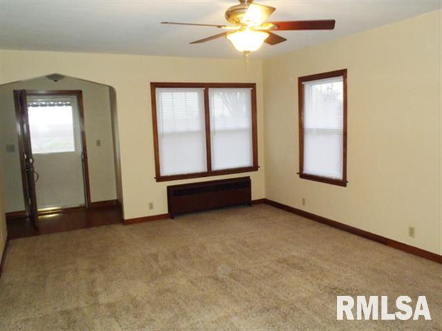 520 East Memorial Road Walcott, IA 52773 - Photo 6 of 9 Gallery Image 6