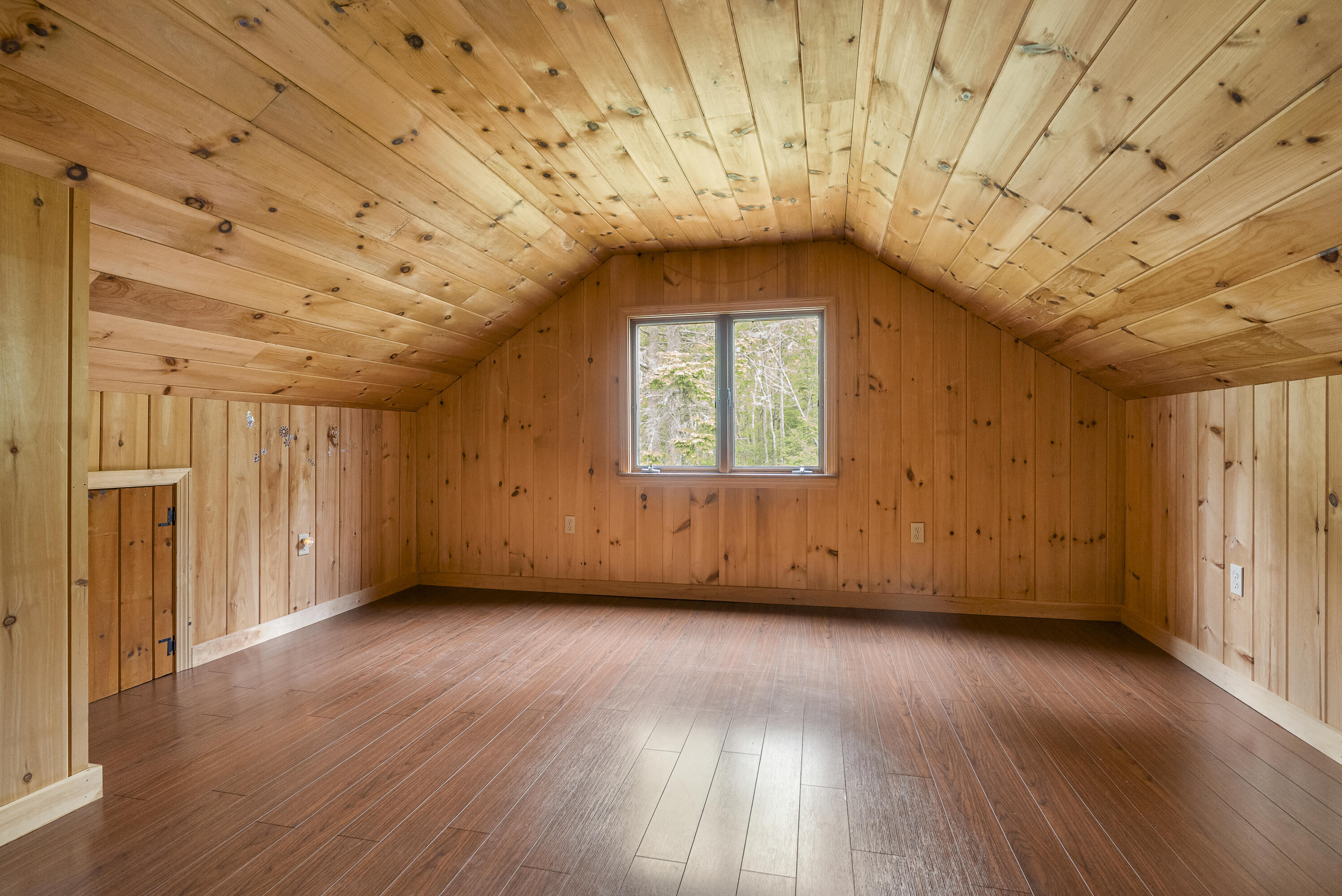 936 Highway 129 Walpole, ME 04573 - Photo 24 of 50 Bedroom 3 or office space 936 ME-129 Wal