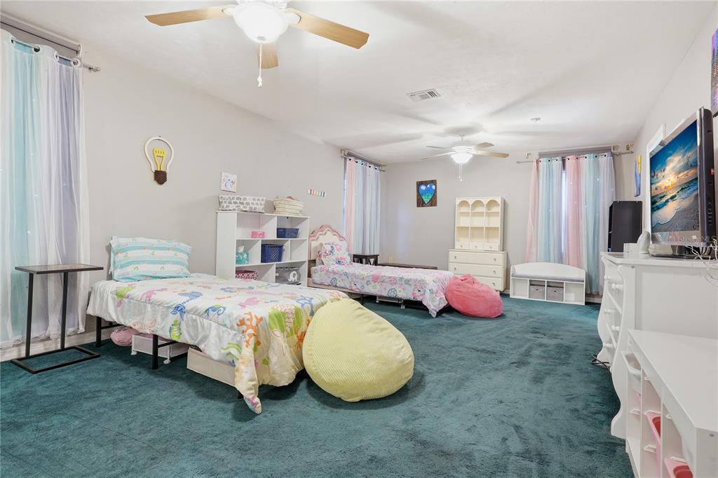 4249 Northwest 56 Way Gainesville, FL 32606 - Photo 28 of 37