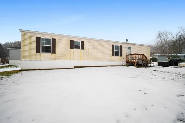 $135,900 | 9 Berle Drive, Boscawen, NH 03303