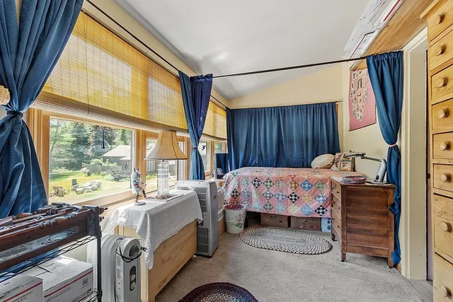 $1,800 | 1418 Old Homestead Highway, Swanzey, NH 03446