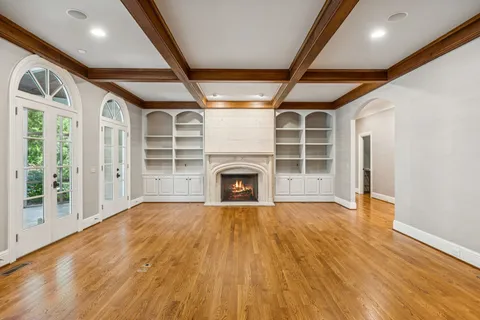 $3,150,000 | 1810 Tyne Boulevard, Nashville, TN 37215