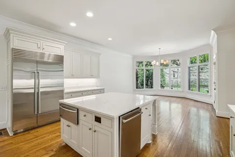 $3,150,000 | 1810 Tyne Boulevard, Nashville, TN 37215