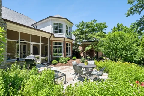 $3,150,000 | 1810 Tyne Boulevard, Nashville, TN 37215