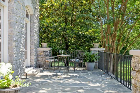 $3,150,000 | 1810 Tyne Boulevard, Nashville, TN 37215