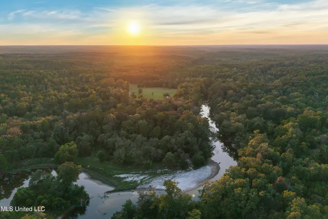 $800,000 | 5106 Vestry Road, Unit A, Perkinston, MS 39573