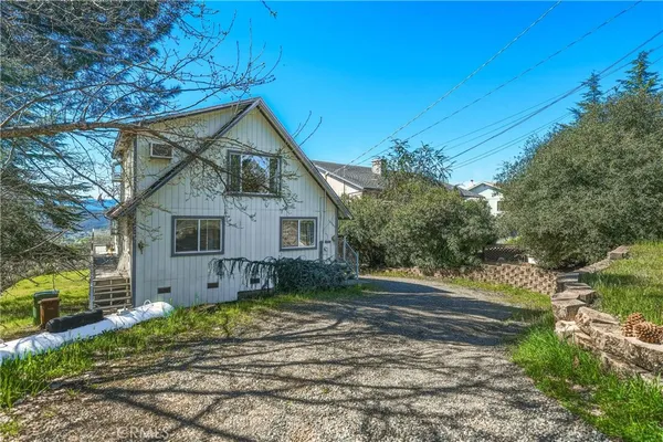 $349,000 | 19383 Stonegate Road, Hidden Valley Lake, CA 95467