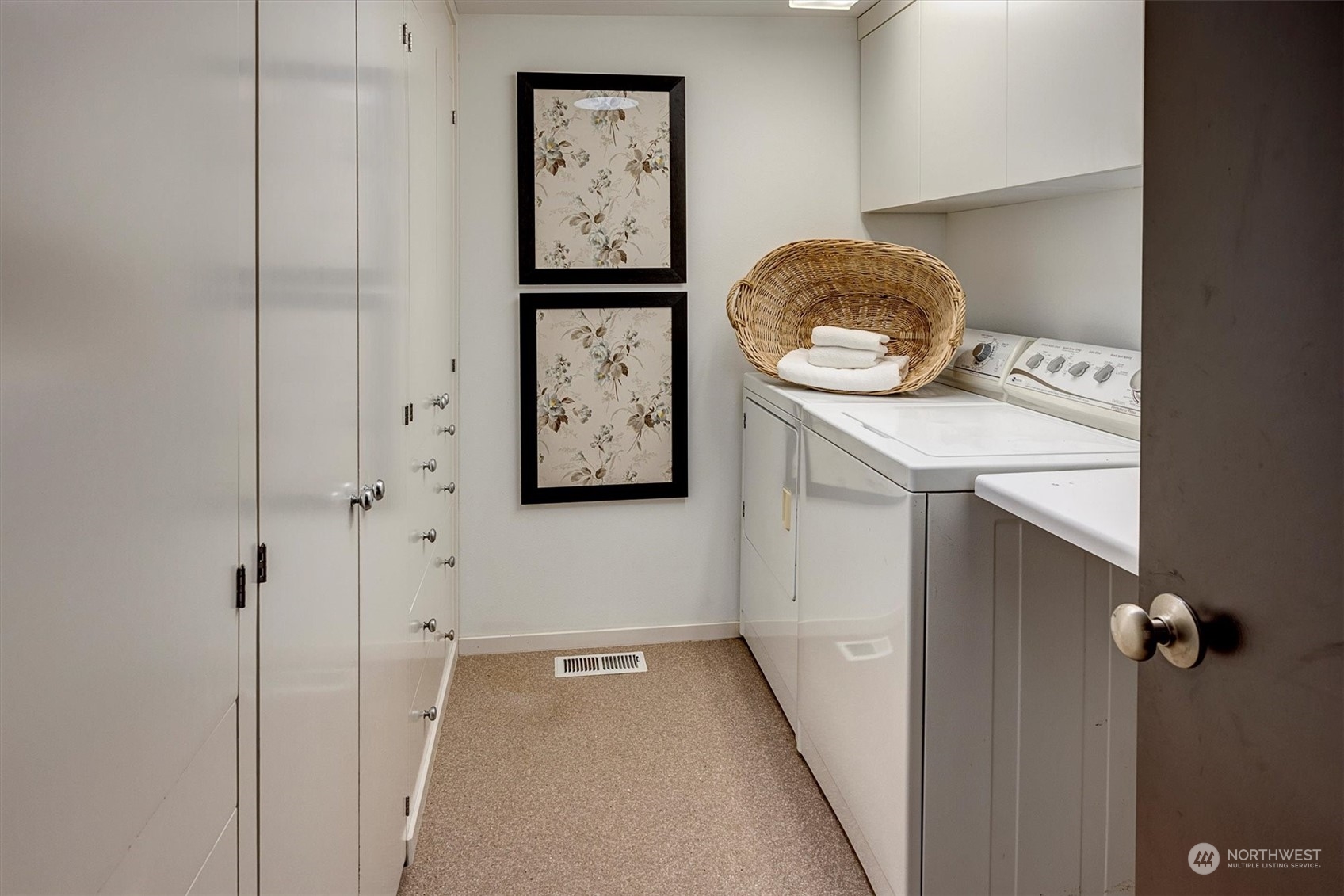 1360 Southwest 175th Street Normandy Park, WA 98166 - Photo 18 of 29