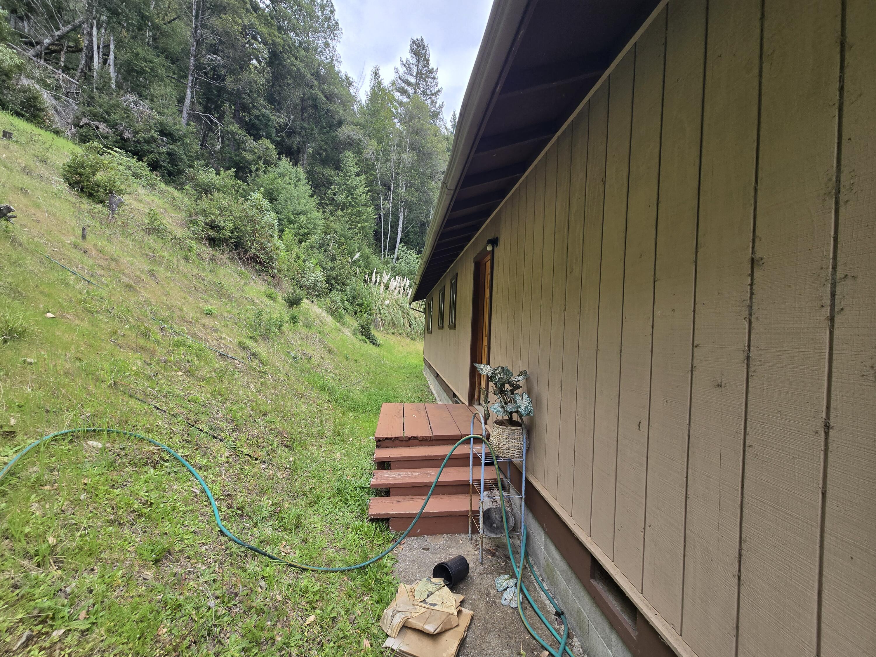 330 Colony Road Myers Flat, CA 95554 - Photo 37 of 41