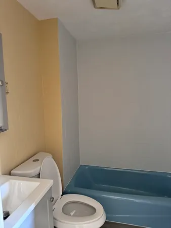 $2,099 | 799 Montello Street, Unit 2F, Brockton, MA 02301