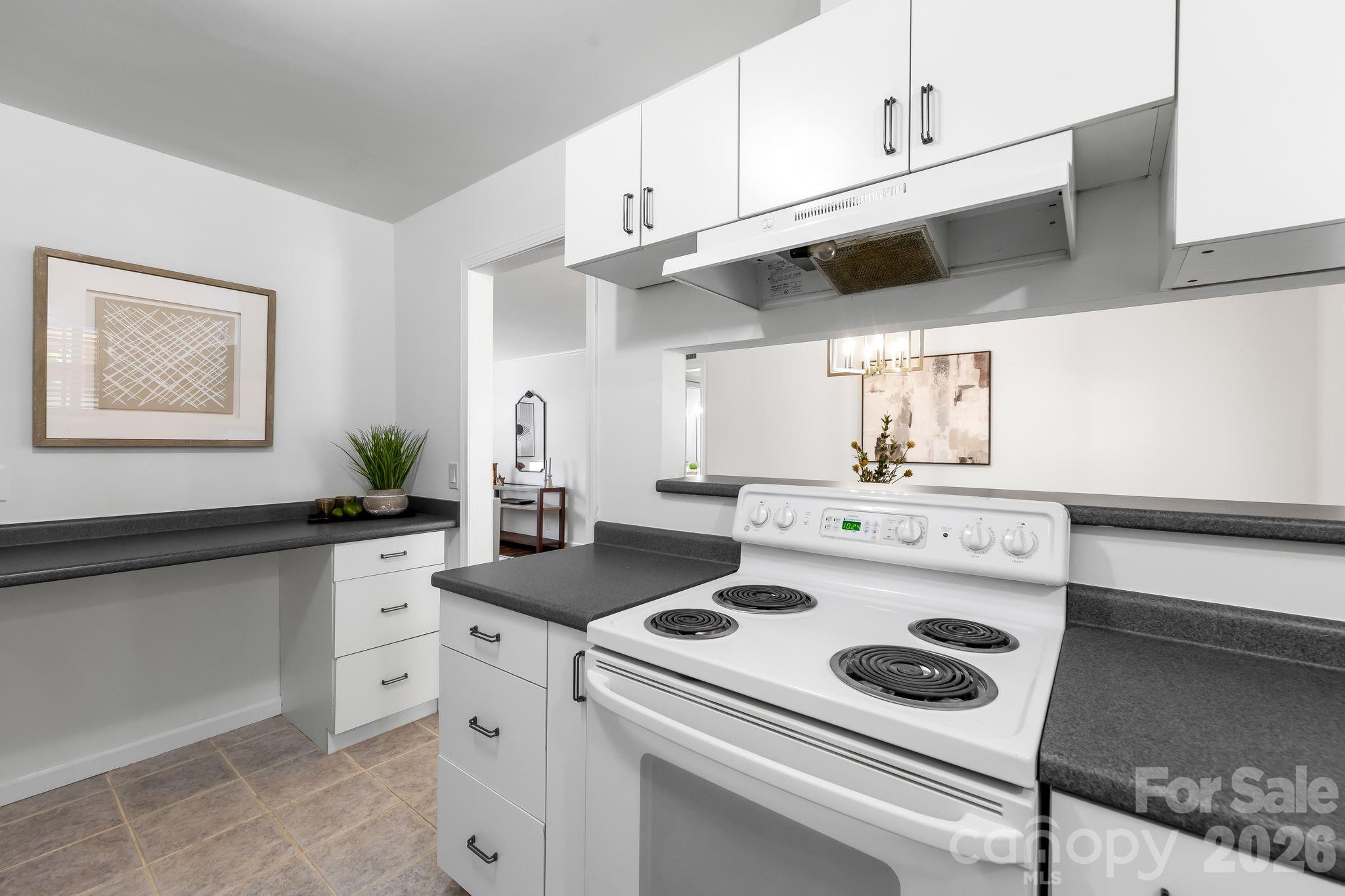 2630 Park Road, Unit F Charlotte, NC 28209 - Photo 17 of 35 Gallery Image 17