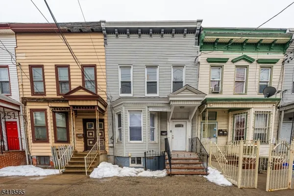 $380,000 | 249 Summer Avenue, Newark, NJ 07104