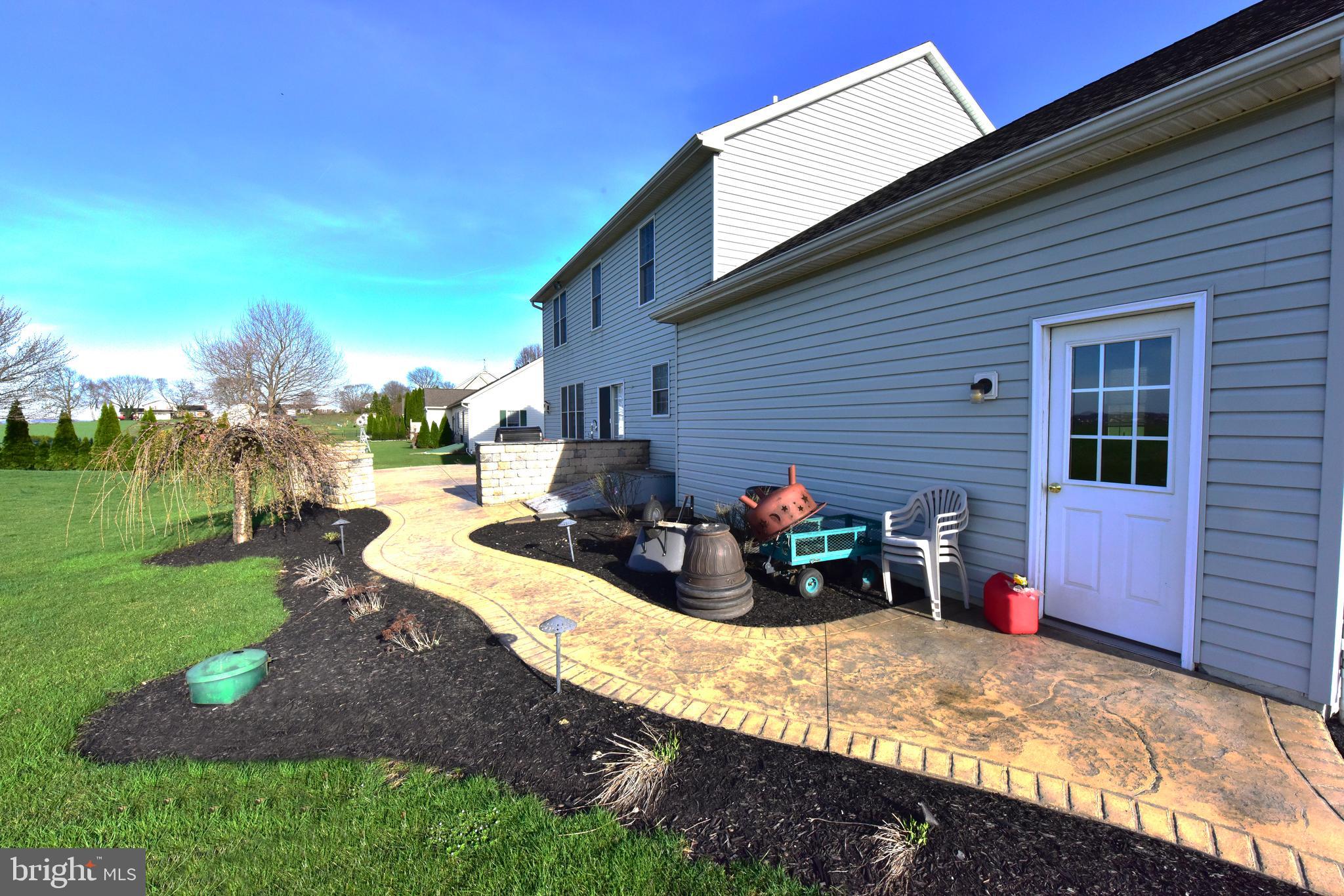 67 Harristown Road Paradise, PA 17562 - Photo 37 of 43 Rear Patio