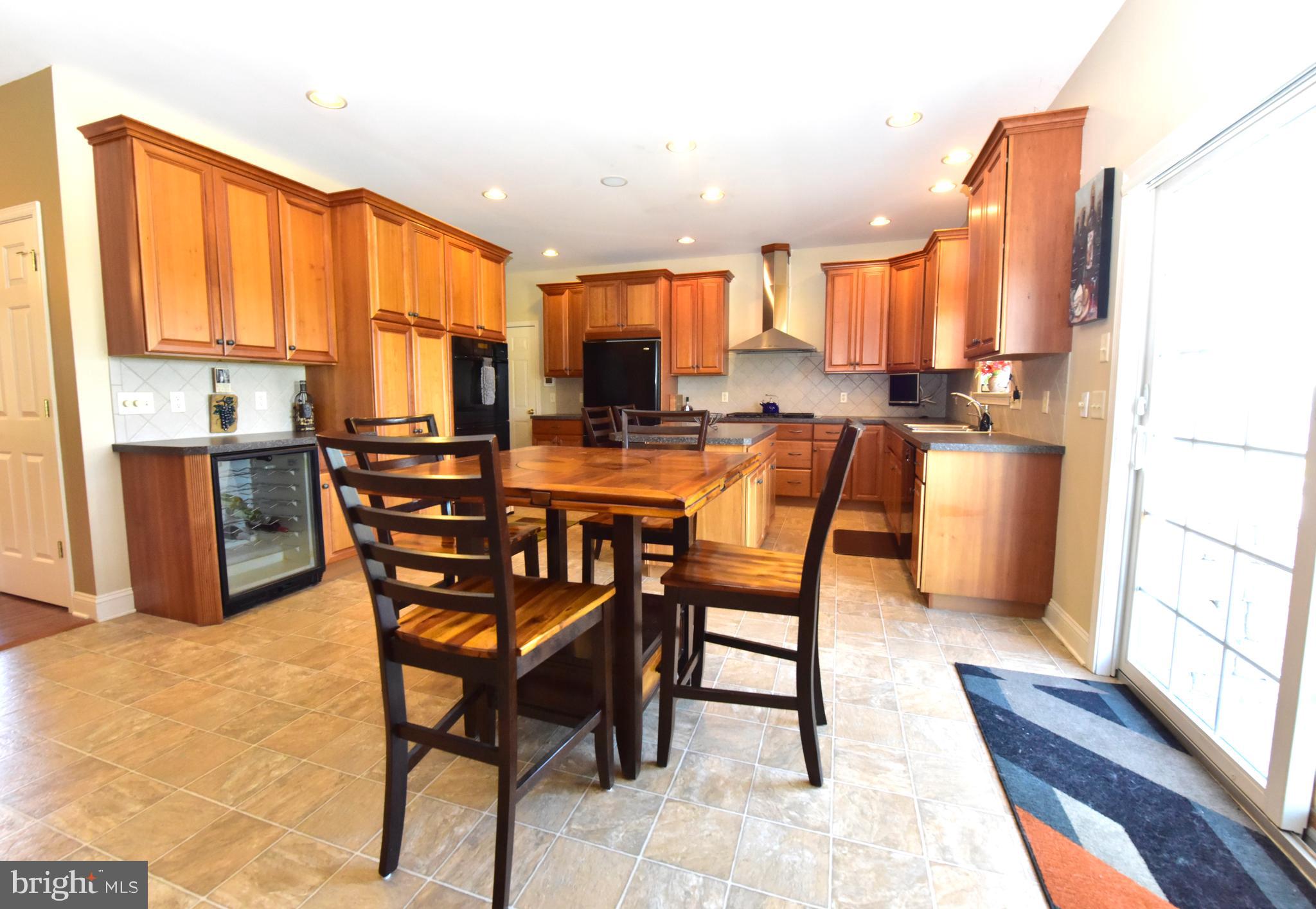 67 Harristown Road Paradise, PA 17562 - Photo 7 of 43 Kitchen and Dining Area