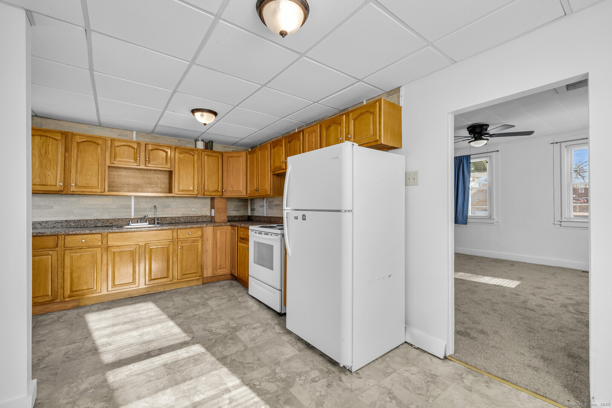 58 Spring Street Enfield, CT 06082 - Photo 3 of 24