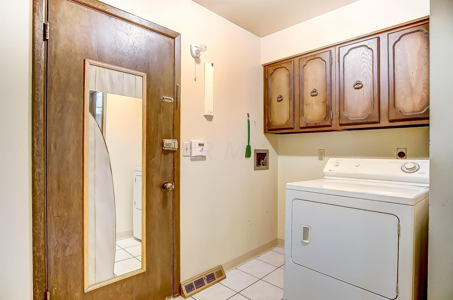 6242 Peach Tree Road Columbus, OH 43213 - Photo 34 of 42 Gallery Image 34