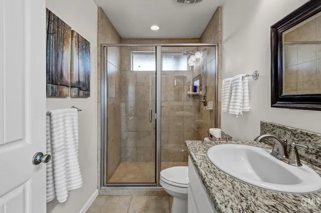 $799,850 | Undisclosed Address, Bakersfield, CA 93314