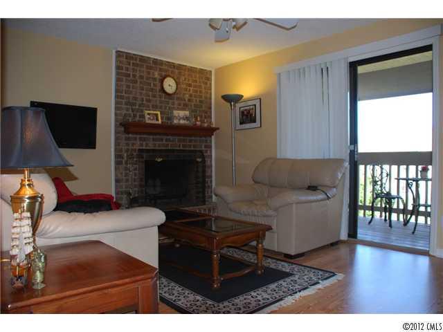 11021 Running Ridge Road, Unit 11021 Charlotte, NC 28226 - Photo 3 of 8