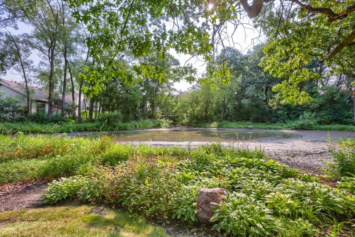 1896 Beebe Road Maplewood, MN 55109 - Photo 20 of 23 Gallery Image 20