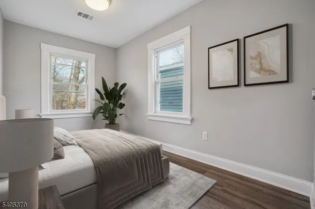 $1,199,000 | 116 Maple Avenue, Montclair, NJ 07042