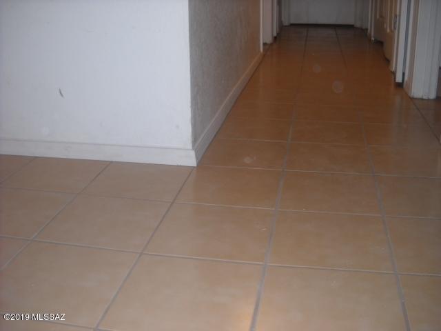 3548 South Mission Road, Unit D Tucson, AZ 85713 - Photo 9 of 14