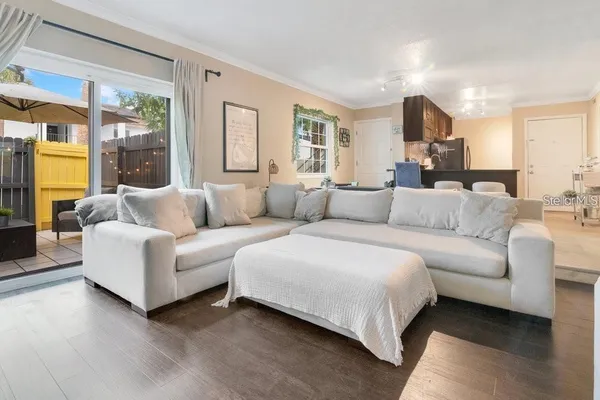 $1,650 | 1000 South Semoran Boulevard, Unit 815, Winter Park, FL 32792