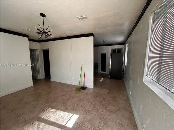 $3,000 | 1354 Northwest 69th Street, Miami, FL 33147