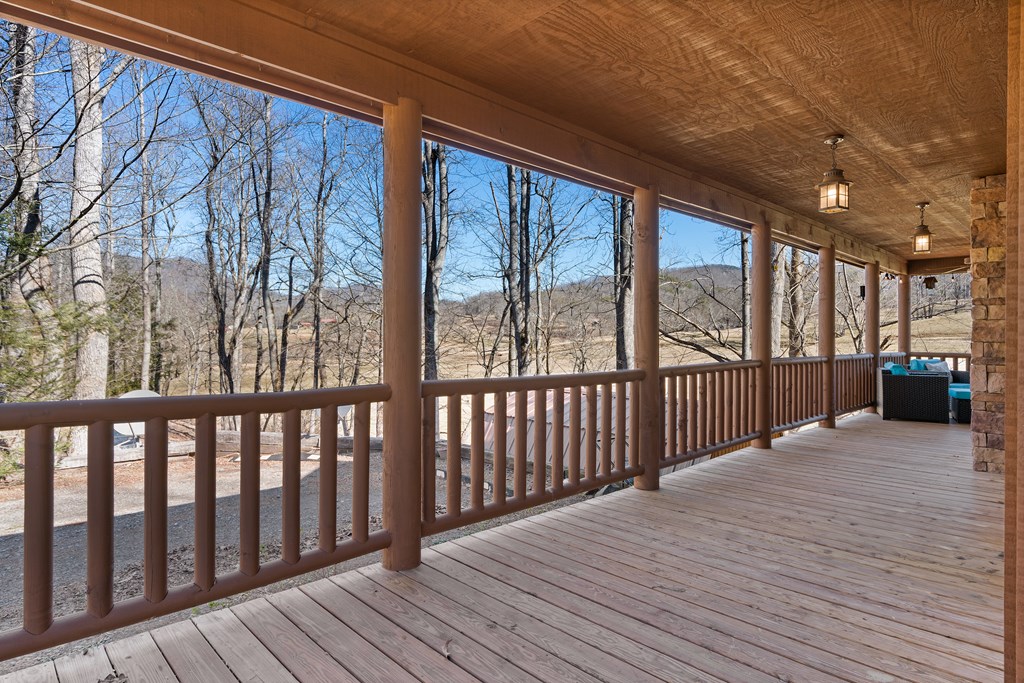 1780 Hunnicut Road Hiawassee, GA 30546 - Photo 15 of 40 Gallery Image 15