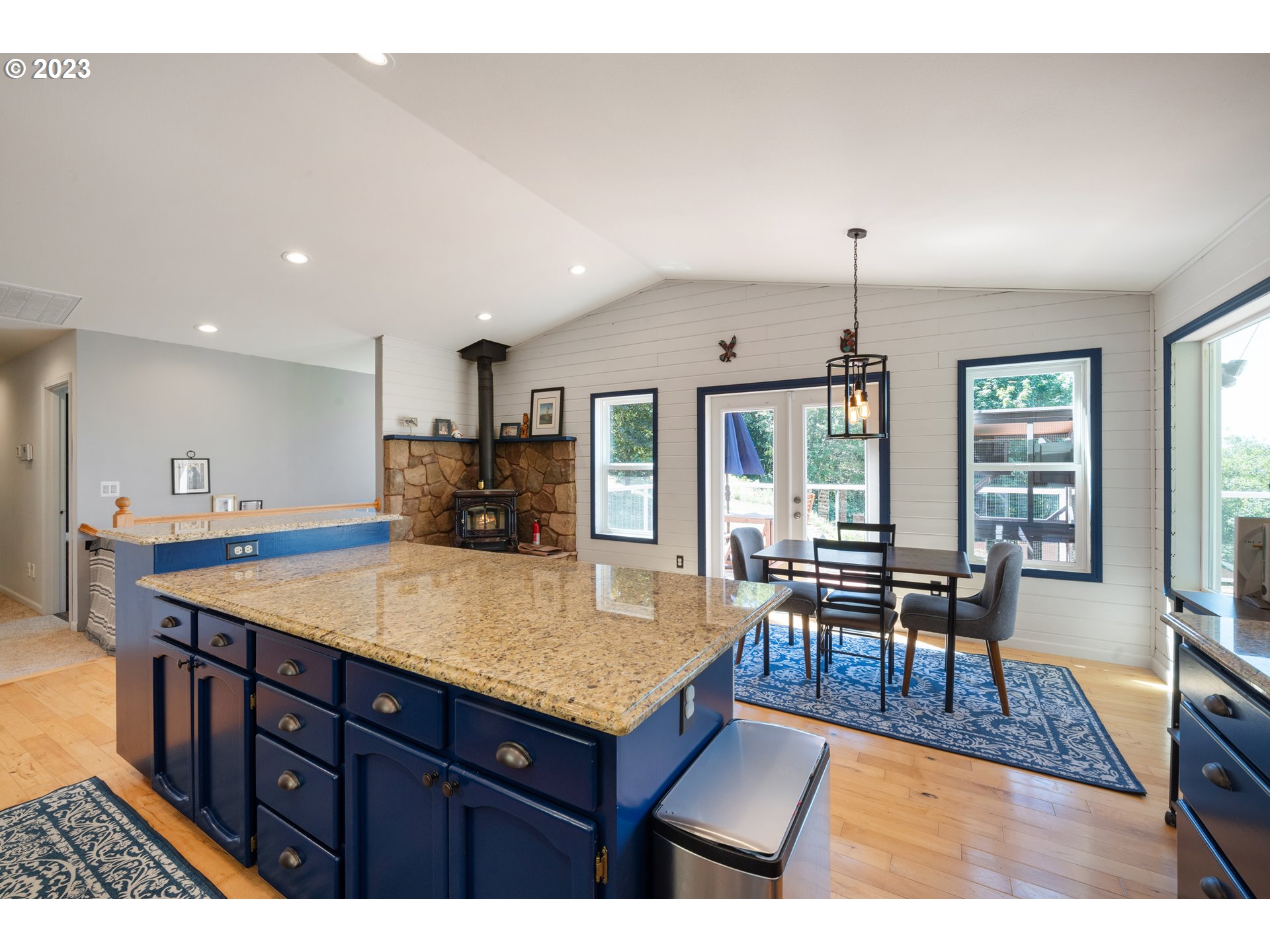 40606 Northwest Maple Ridge Road Woodland, WA 98674 - Photo 11 of 48 Kitchen/Dining Room