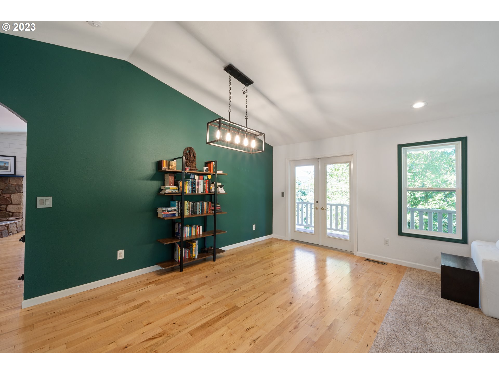 40606 Northwest Maple Ridge Road Woodland, WA 98674 - Photo 17 of 48 Dining Room